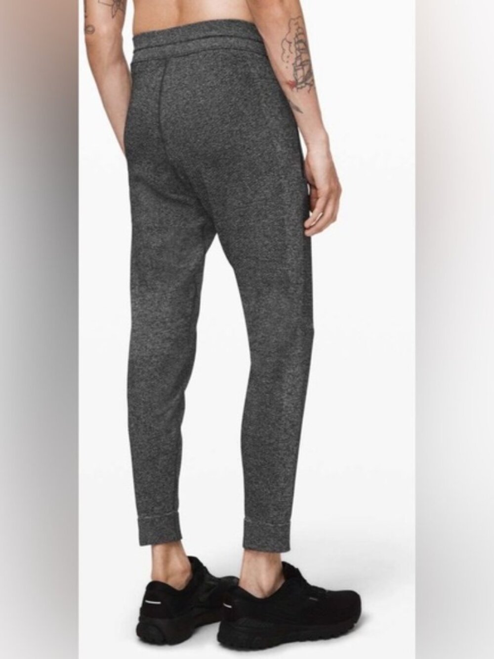 Lululemon Men’s Pants Engineered Warmth Joggers Black / White size Medium - Picture 4 of 16